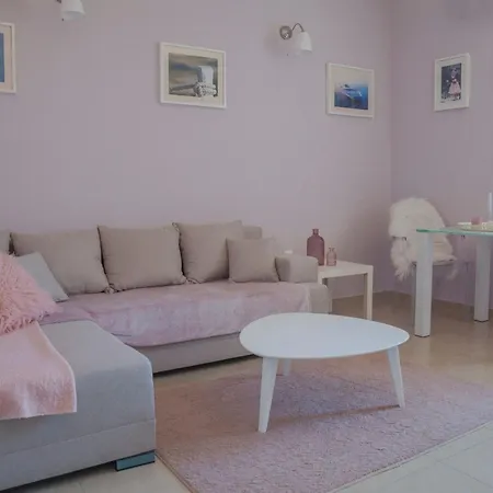 Apartman Superior One Bedroom With Sea View Póla